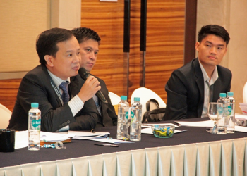 Mr. Duong Tri Hien,  Counsellor, Permanent Mission of  Viet Nam to ASEAN, sharing his  thoughts during the consultation