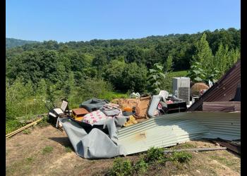 Up to 200 Iranian government and local agents sealed off the village of Roshankouh, in Mazandaran province, and used heavy earthmoving equipment to demolish their homes